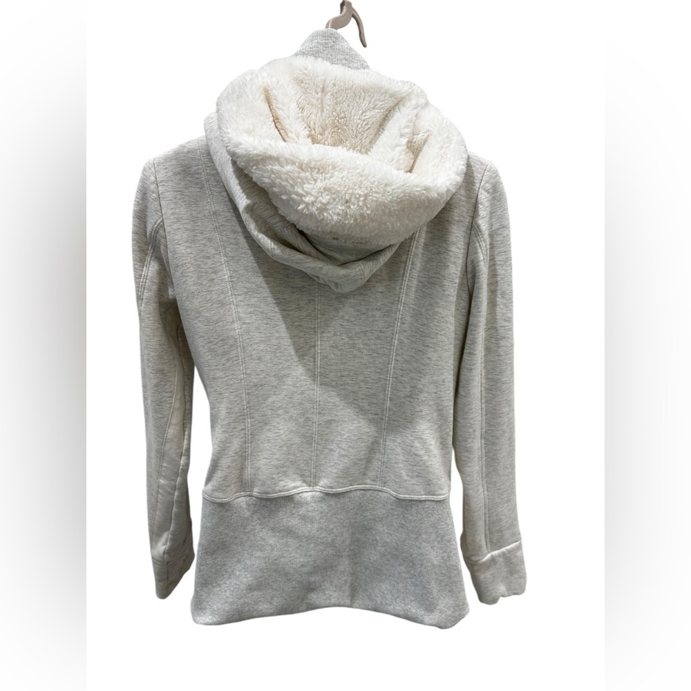 Darling Athleta Ivory Faux‎ Fur Lined Hooded Jacket  Polyester Size Small, Coat - Picture 8 of 8
